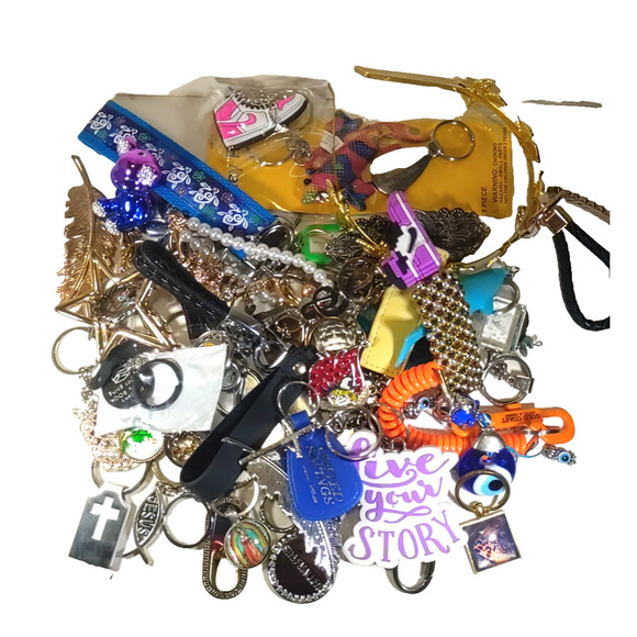 Junk Drawer Lot Keychain Barrettes 2.9 Lbs - Picture 3 of 16
